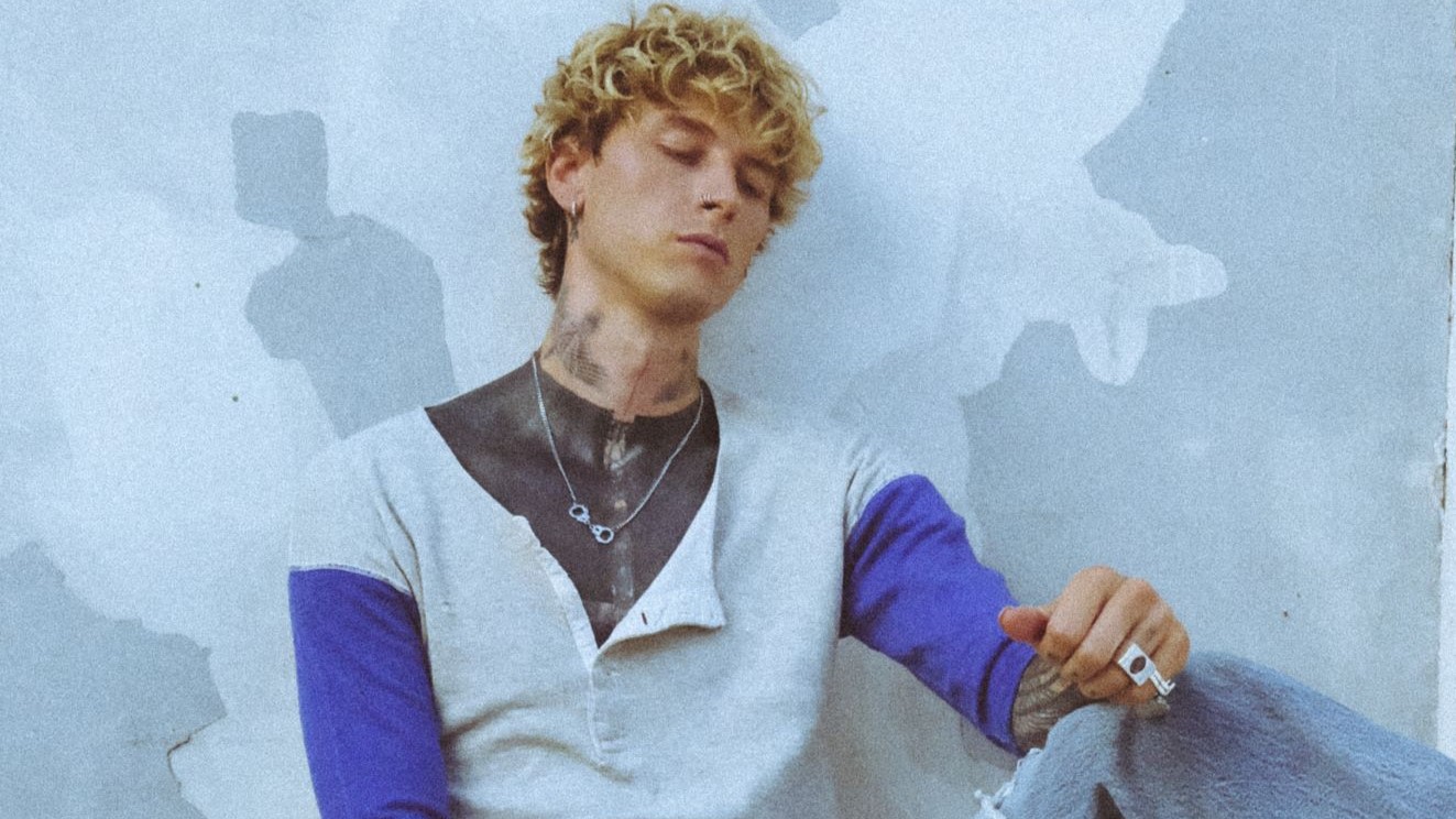 มาแล้ว! mgk ปล่อย lost americana อัลบั้มเต็มชุดที่ 7 พร้อมเอ็มวีเพลงใหม่ “outlaw overture”
