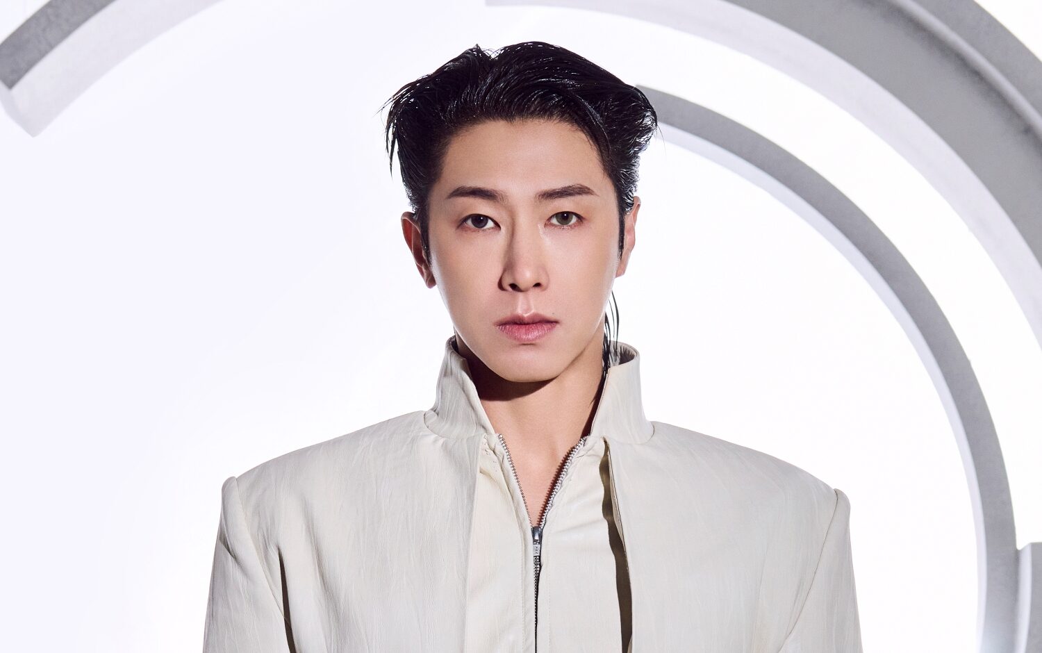 U-KNOW พาสัมผัสโลกดนตรีหลากหลายมิติผ่านซิงเกิลใหม่ “Time’s Tickin’” รอชมคอนเสิร์ตเดี่ยวในไทย 29 ส.ค. นี้